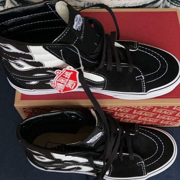 Vans Sk8-Hi Flame Black/White MENS - Picture 4 of 16